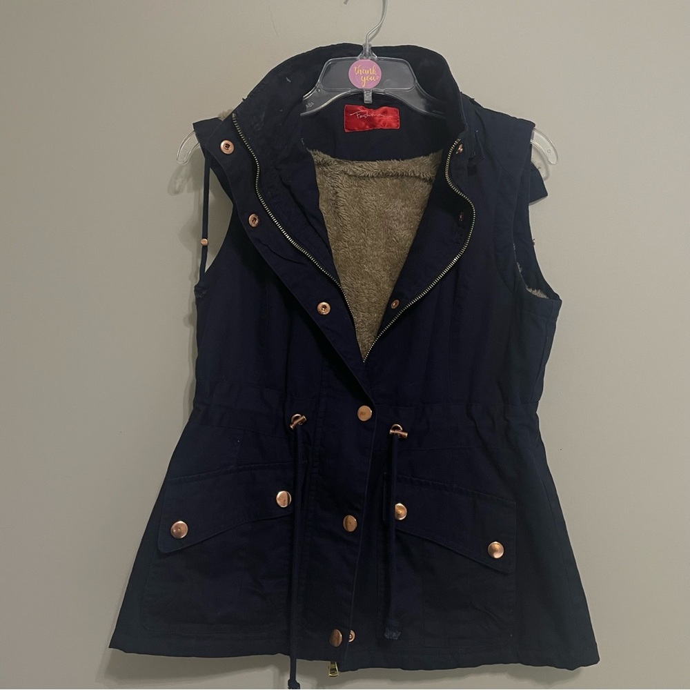 Women's‎ Navy Vest with Copper Snap Buttons Accents Size small removable hood